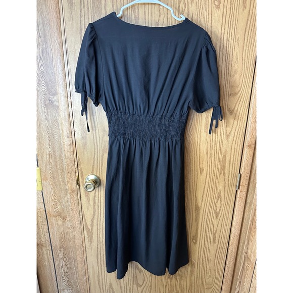 Shein Curve Black Smocked Waist V-Neck Midi Dress Short Puff Sleeve Plus 0XL - Picture 2 of 4
